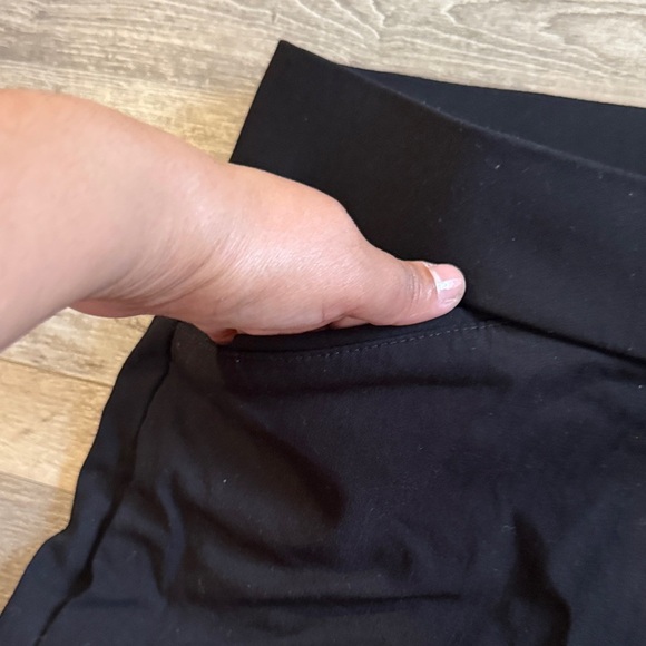 Coral Bay Black Straight-Leg Pants Size 8P - Picture 4 of 10